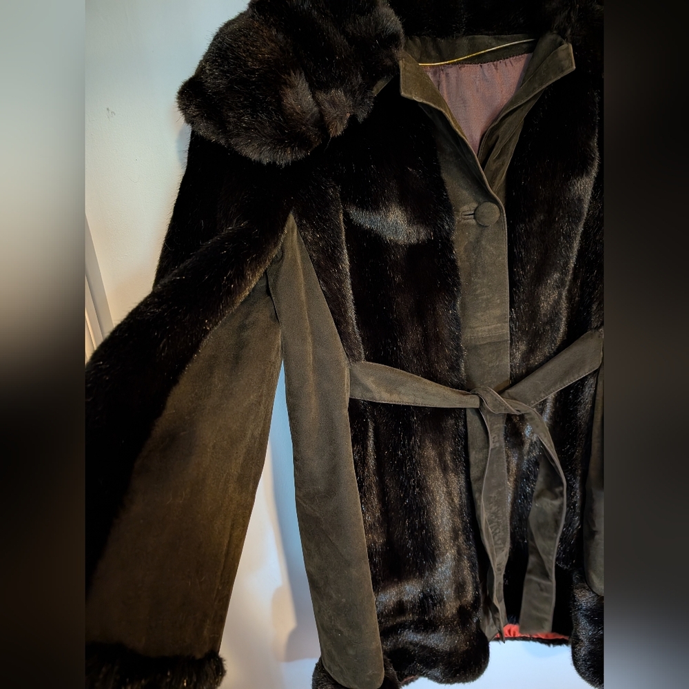 Vintage Tissavel Faux Fur & Suede Belted Coat – Made in France - Picture 5 of 8